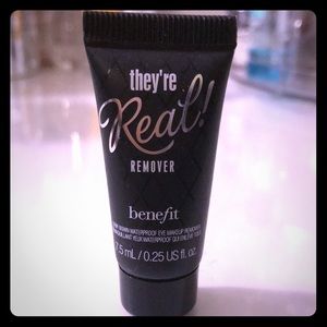Benefit They’re Real! Eye Makeup Remover